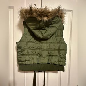 Mossimo puffed vest size L army green.